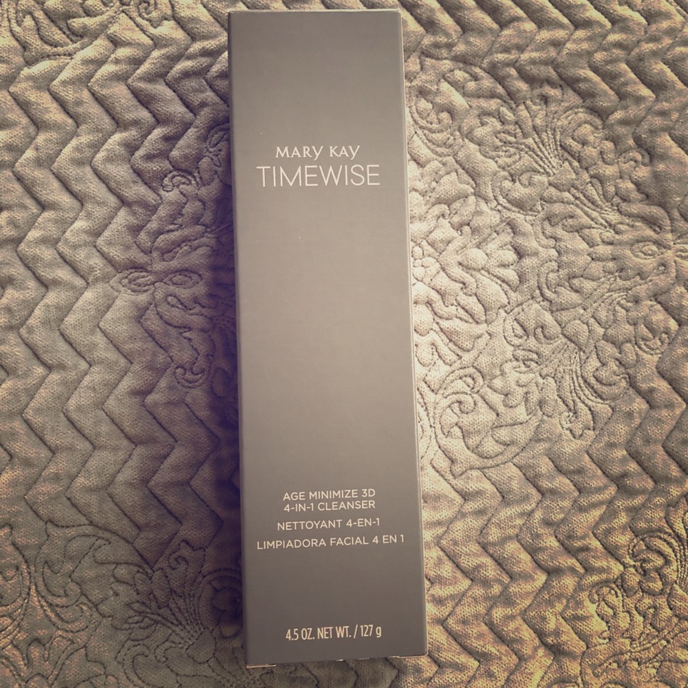 Mary Kay TimeWise 4-in-1 Cleaner